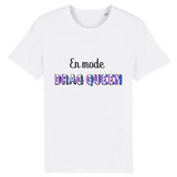 Le t-shirt de PrideAvenue.fr super délir car il y a écrit dessus : En Mode DRAG QUEEN pour tout ceux et celles qui veulent le faire savoir ! celui-ci est de couleur Blanc