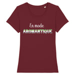 Le t-shirt de PrideAvenue.fr à la coupe raffinée parfait pour les Aromantique ! Oui, car il y à écrit sur le t-shirt : En Mode Aromantique ! Le T-shirt est de couleur Bordeaux