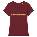 Le t-shirt ultra cool de PrideAvenue qui pousse a la réfléxion de Que veut dire : LGBTQI2SAA ? le voila imprimé sur un t-shirt coupe raffinée de la marque PrideAvenue, le vêtement est de la couleur Bordeaux