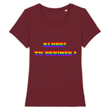 Voici le t-shirt parfait pour annoncer son Coming-out de façon original. c'est un vêtement avec ecrit dessus "Alors ? Tu Devines ?" en couleurs Arc-en-ciel. ce T-shirt précisément est de couleur Bordeaux