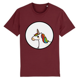 t-shirt de la marque PrideAvenue avec un rond au centre contenant une jolie licorne kawaii avec une crinière arc en ciel de couleur bordeaux