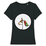 t-shirt de la marque PrideAvenue avec un rond au centre contenant une jolie licorne kawaii avec une crinière arc en ciel de couleur noir