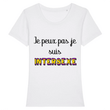 le t shirt de la marque prideavenue vous propose une coupe raffinée avec le message suivant : je peux pas je suis intersexe ! le vetement est de la couleur blanc