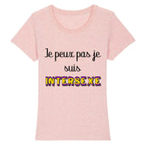le t shirt de la marque prideavenue vous propose une coupe raffinée avec le message suivant : je peux pas je suis intersexe ! le vetement est de la couleur rose naturel