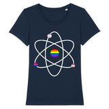 T-shirt de la marque pride avenue avec un dessin d'atome, des petits drapeaux lgbt et au centre un Rainbow flag de couleur marine