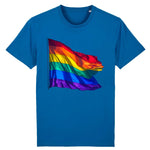 drapeau LGBT en impression 3d sur un t-shirt de couleur bleu ciel