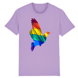 Tee shirt de la marque pride avenue avec une jolie colombe en couleurs du drapeau de la communauté LGBT ! 12 couleurs différentes pour les T-shirts. celui-ci est lavande des champs