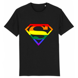 T-shirt lgbtqiap+ superman aux couleurs de l'arc-en-ciel de la marque PrideAvenue tee shirt couleur noir
